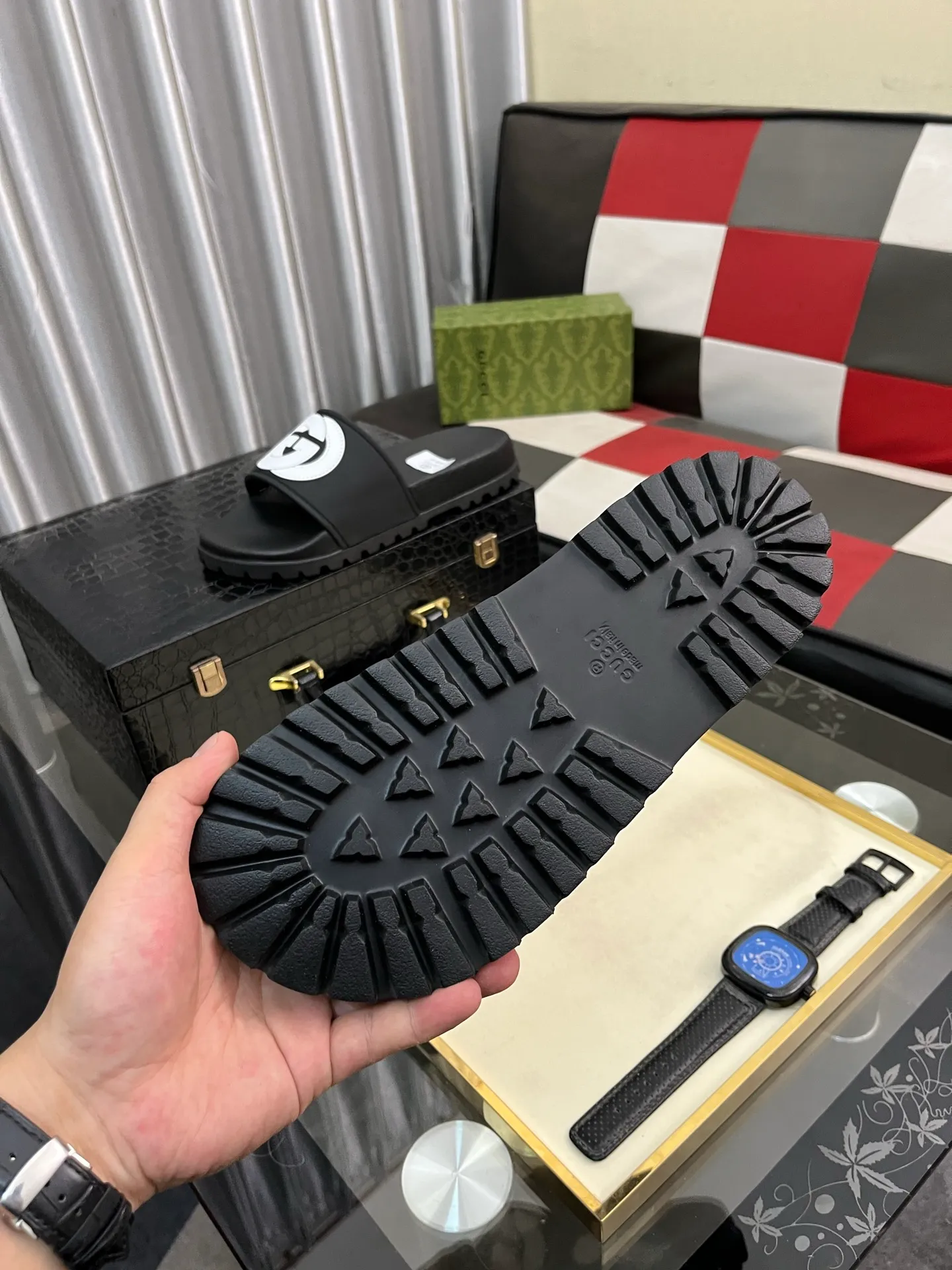Men's men's shoes💰260⌚️⌚️ＧＵＣＣＩ.Gucci.Official website 1:1 popular slippers hot sale! Original original material 🩴 SIZE: 38-46 (45.46 non-refundable)